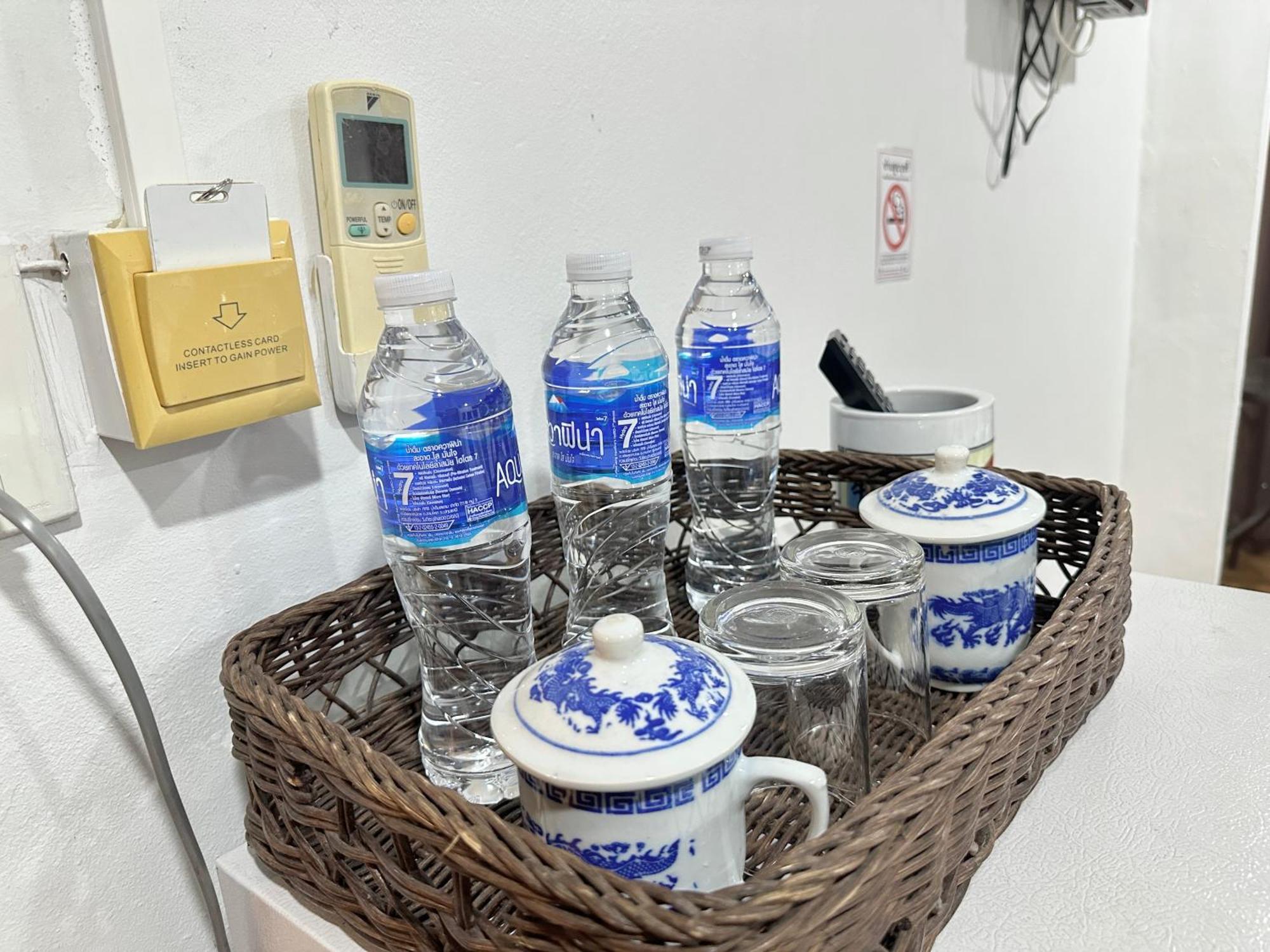 Longzhu Guesthouse Μπανγκόκ Εξωτερικό φωτογραφία