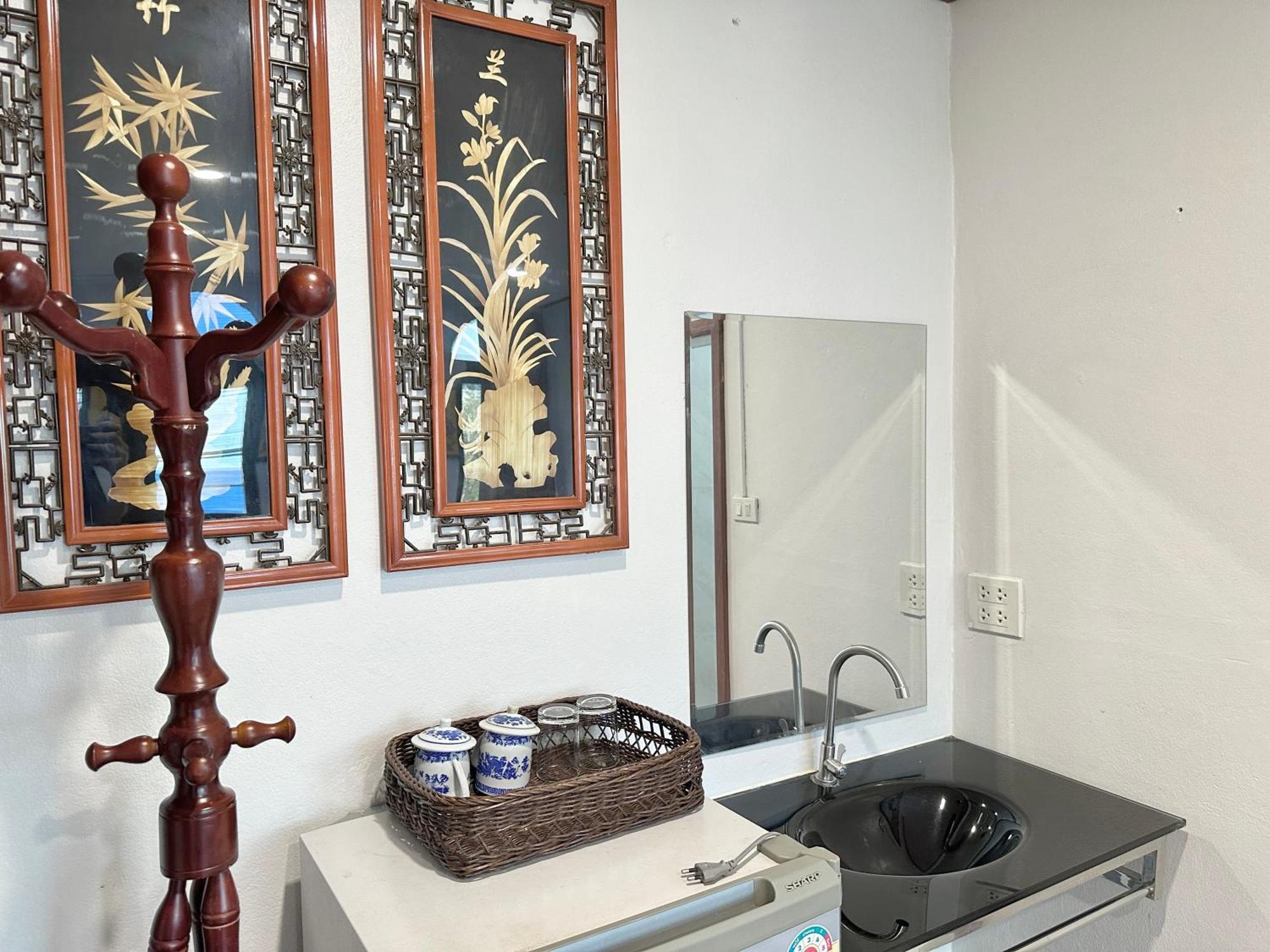 Longzhu Guesthouse Μπανγκόκ Εξωτερικό φωτογραφία