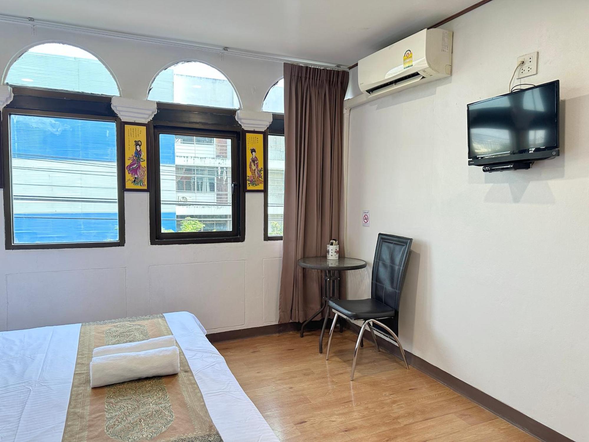 Longzhu Guesthouse Μπανγκόκ Εξωτερικό φωτογραφία